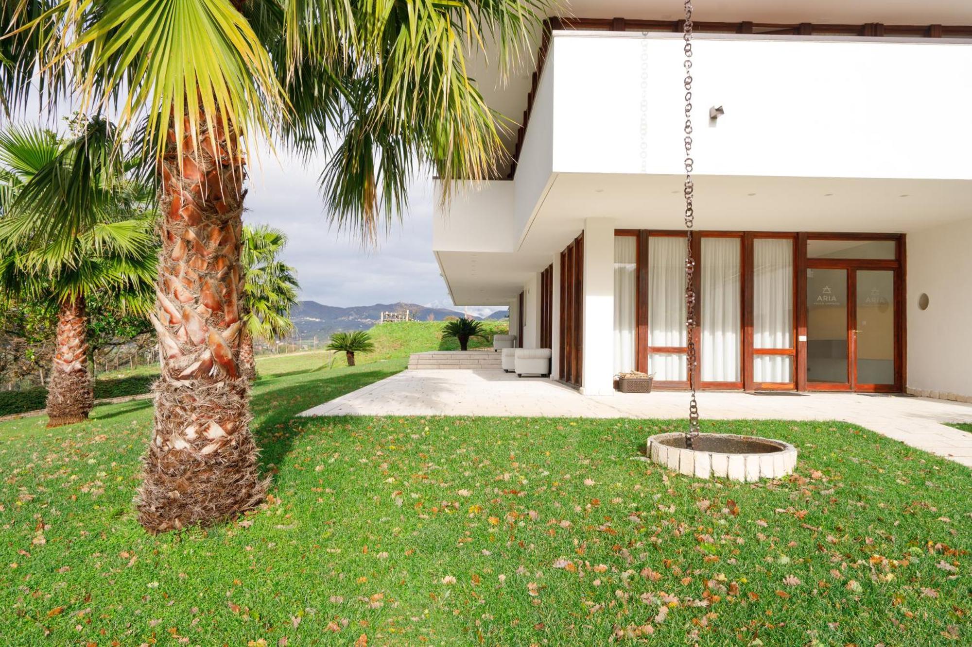 Aria - Villa Di Campagna Montecorvino Rovella Exteriör bild