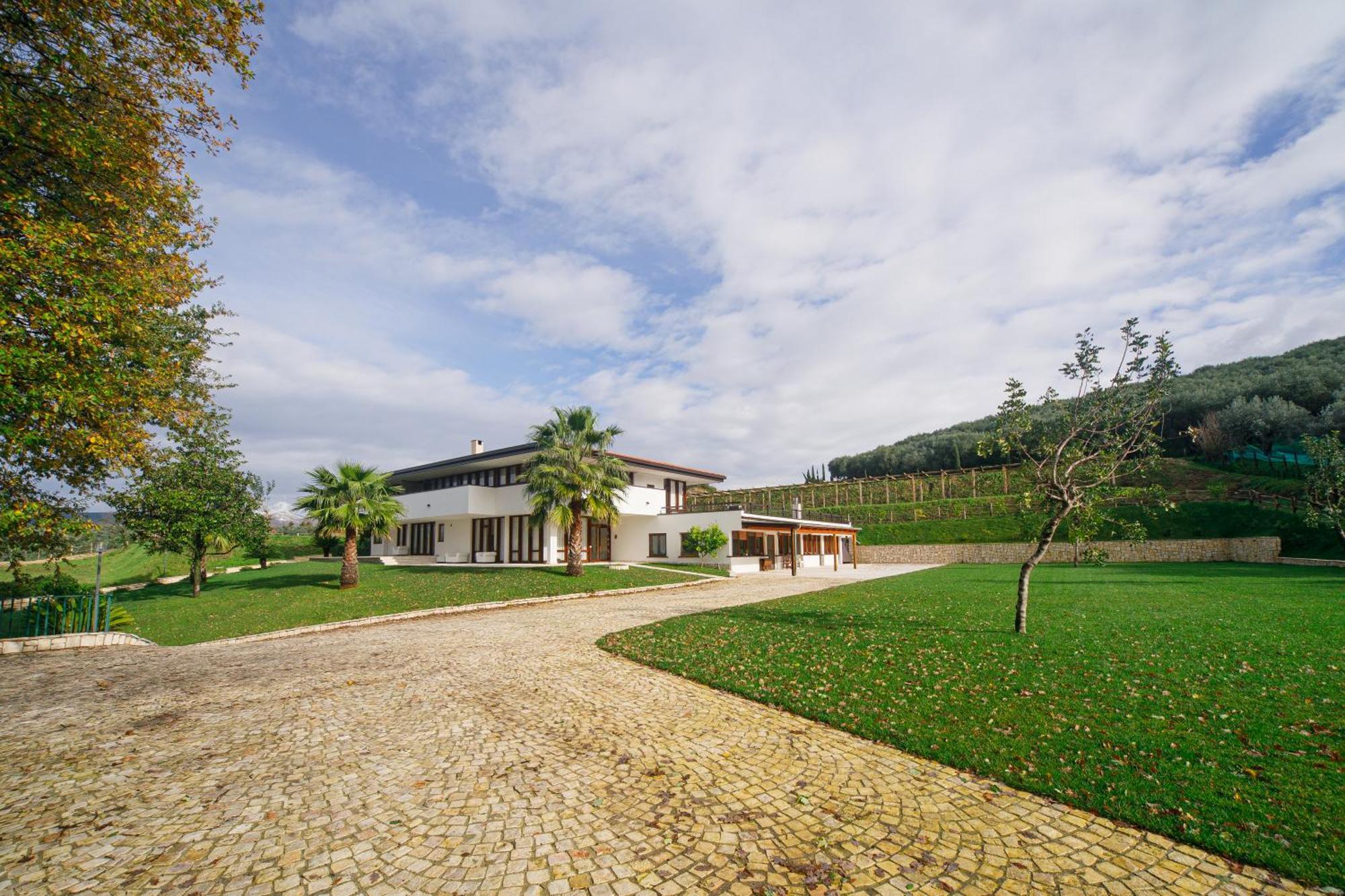 Aria - Villa Di Campagna Montecorvino Rovella Exteriör bild